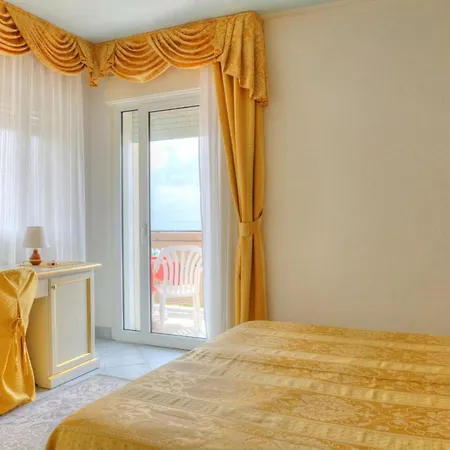 Hotel Elpiro