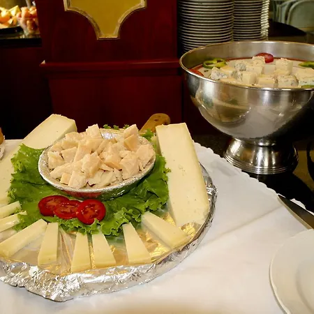 Elpiro Hotel 4*